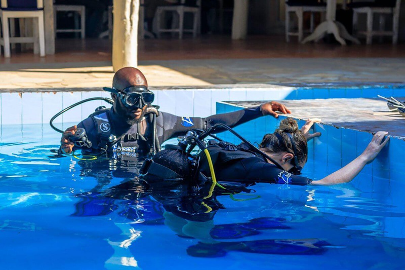 PADI Open Water SCUBA Diver Course - Buccaneer Diving